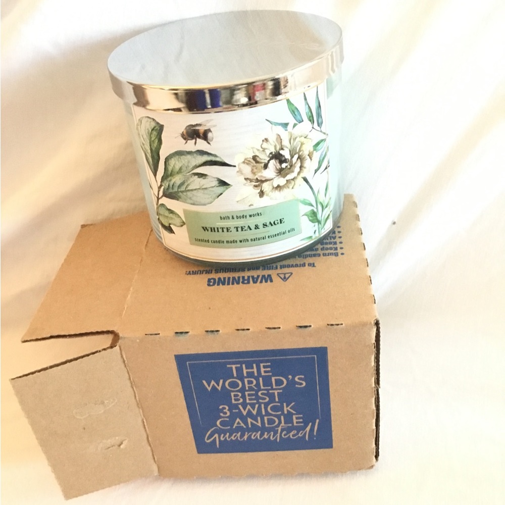 Bath and Body Works White Tea and Sage Natural Essential Oils Three Wick…